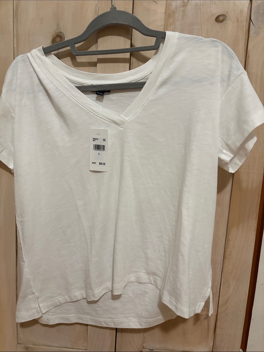 Splendid v-neck tee size S